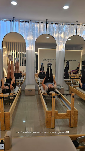 AVA Estudio — Pilates en Colima