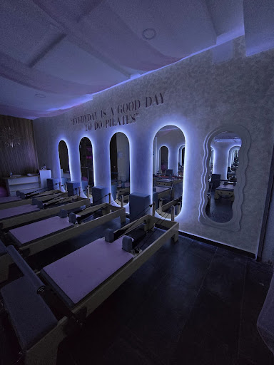 West Pilates Studio — Pilates en Cdad. Santa Catarina